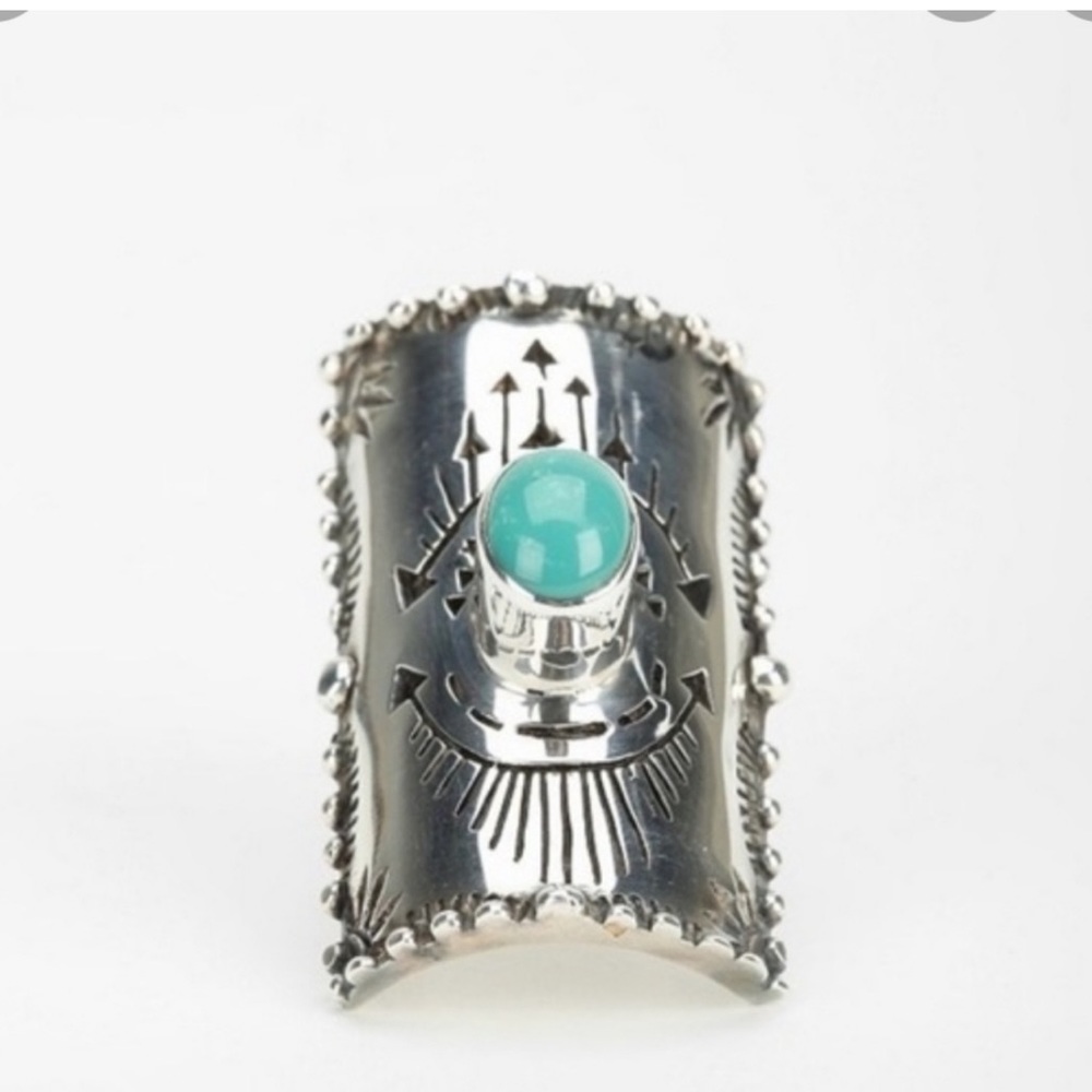 Spell & gypsy shield ring vintage jewelry